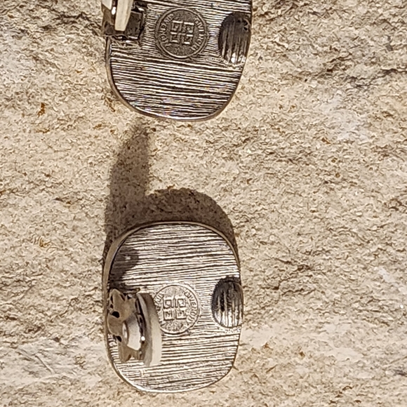 Givenchy Earrings - Picture 4 of 12
